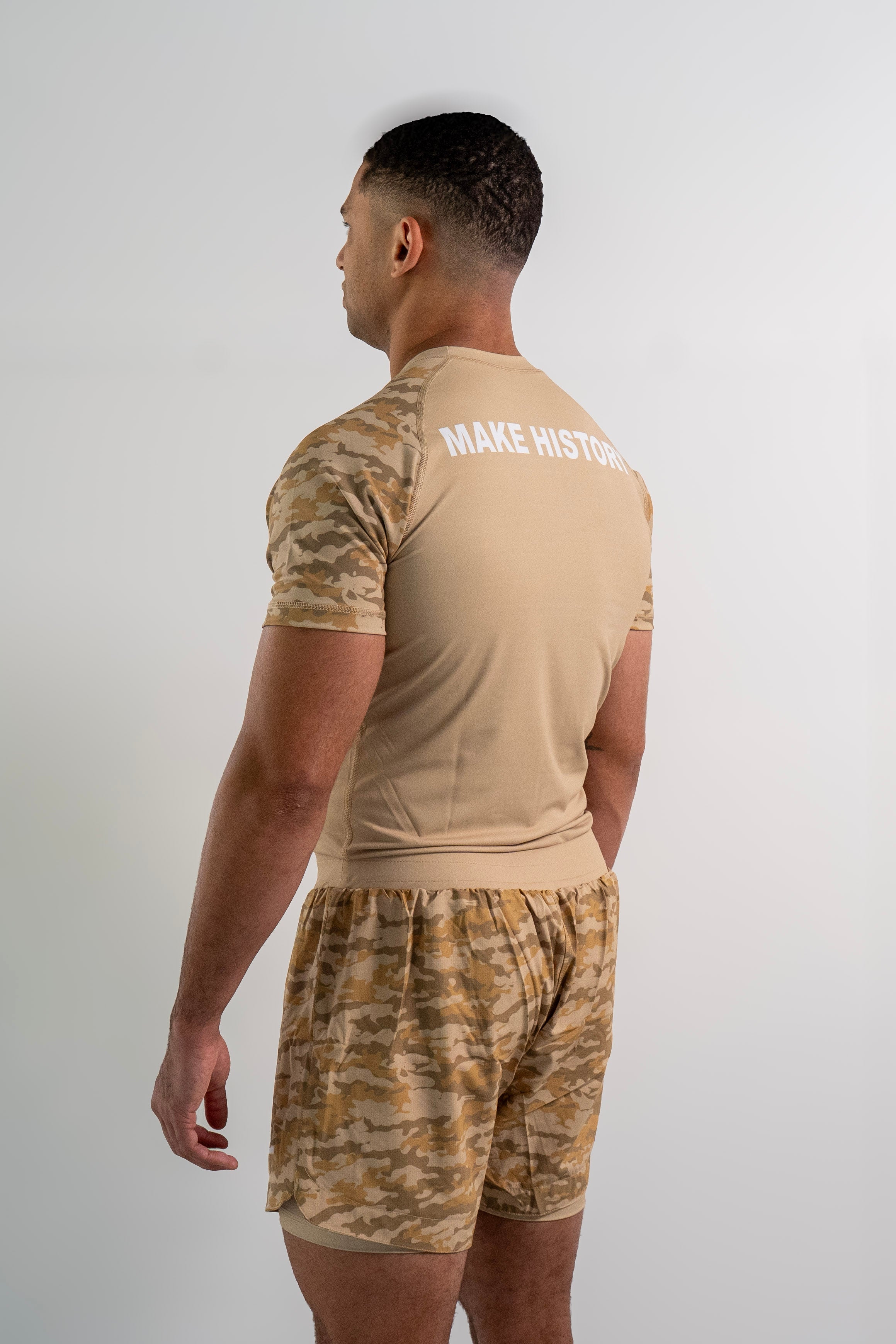 Men's Rash Guard Top — Beige Camo