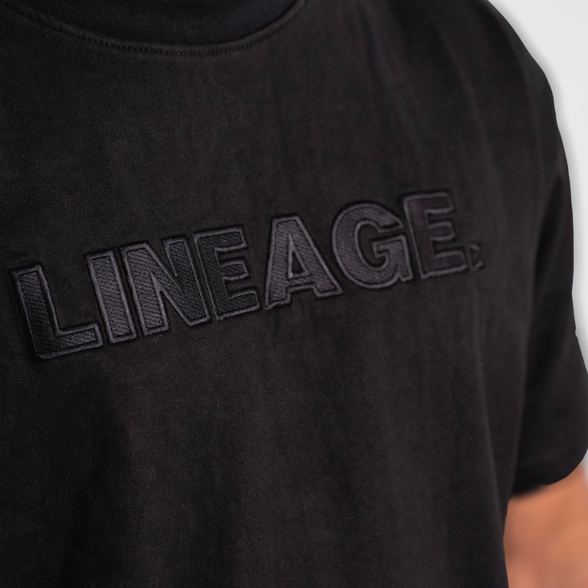Lineage Heavyweight Oversized Tee – Black